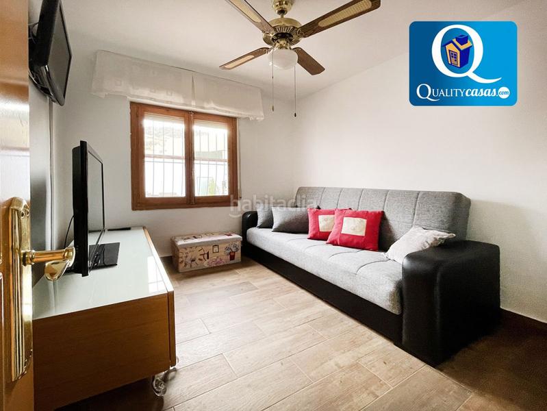 Foto 7d4c568d-64b2-4616-ae94-01d7b836f0b6. Casa adossada a Busot