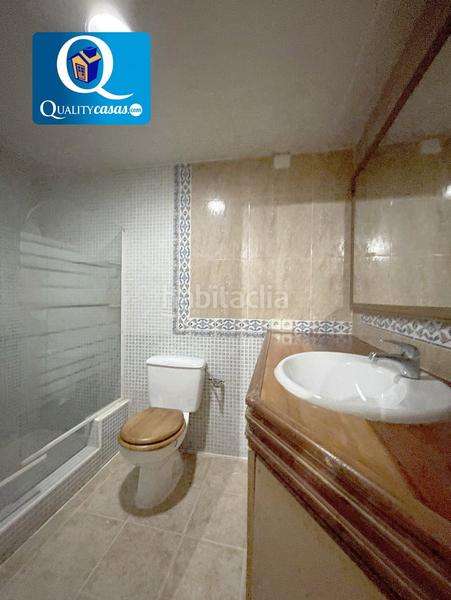 Foto 93a6cdaf-0575-4ef4-8c3f-a6f0737b4580. Casa adossada a Busot