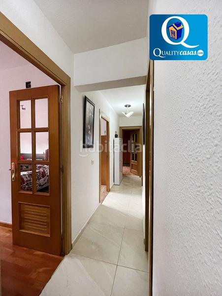 Foto b06c782a-5c9c-484a-b4af-034cb6f54fcc. Casa adossada a Busot