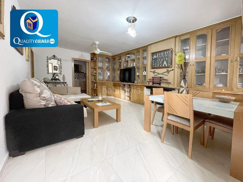 Foto be962106-cb4a-4b96-938c-9b0c7abfbd53. Casa adossada a Busot