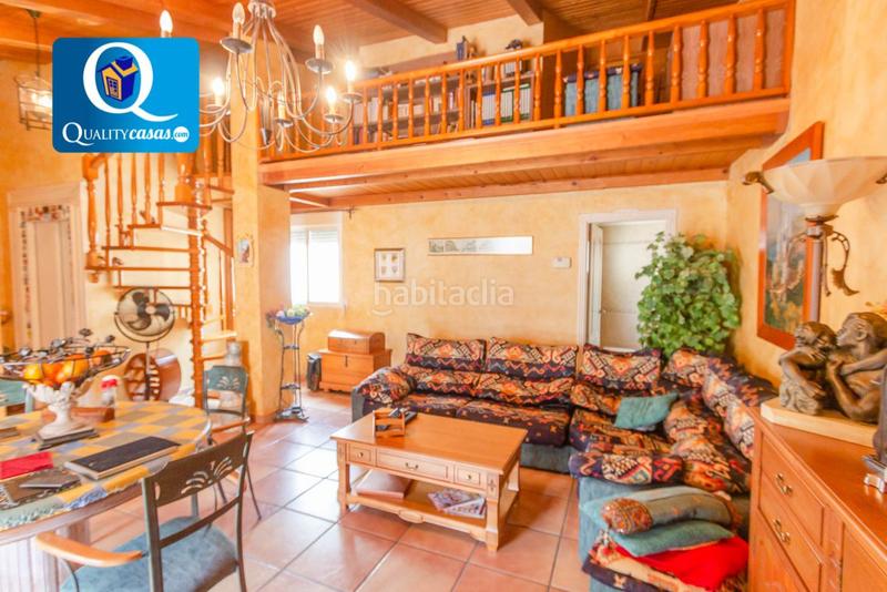 Foto 62f6d7c0-ed25-42ce-9729-76ab81832563. Casa a schiera con parcheggio in Crevillente