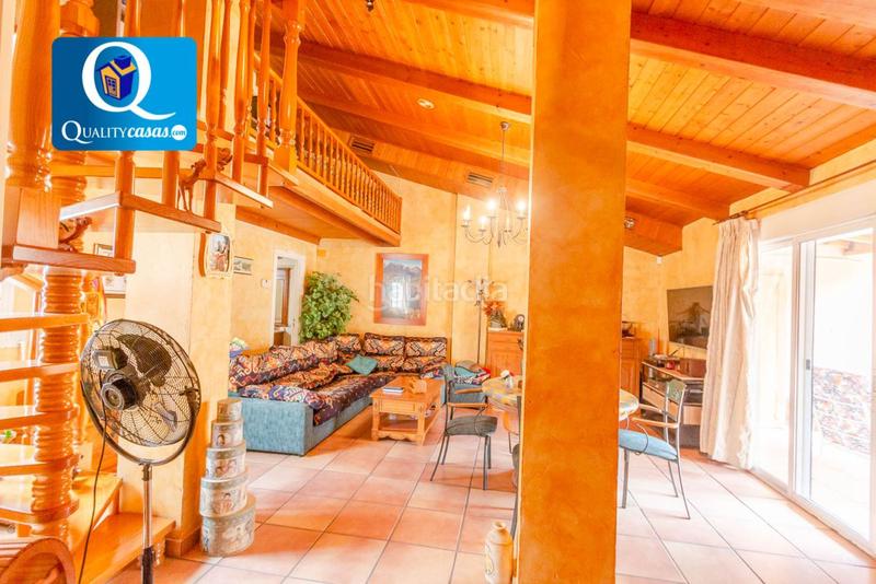 Foto d9836747-7e11-4e24-96fc-439151a4762d. Casa a schiera con parcheggio in Crevillente