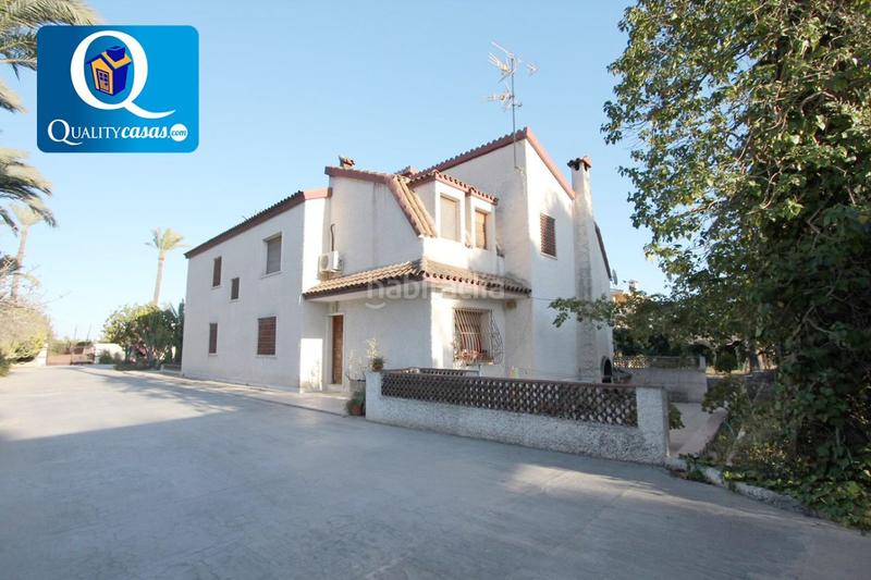 Foto 0c993b0b-8c0c-47d0-af14-477d3067e59b. Xalet amb aparcament a Alzabares Elche / Elx