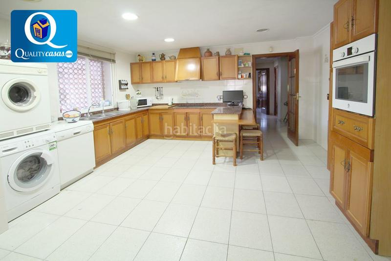 Foto 5aed4a36-c158-43cc-875e-dc7f56ffcfc9. Xalet amb aparcament a Alzabares Elche / Elx