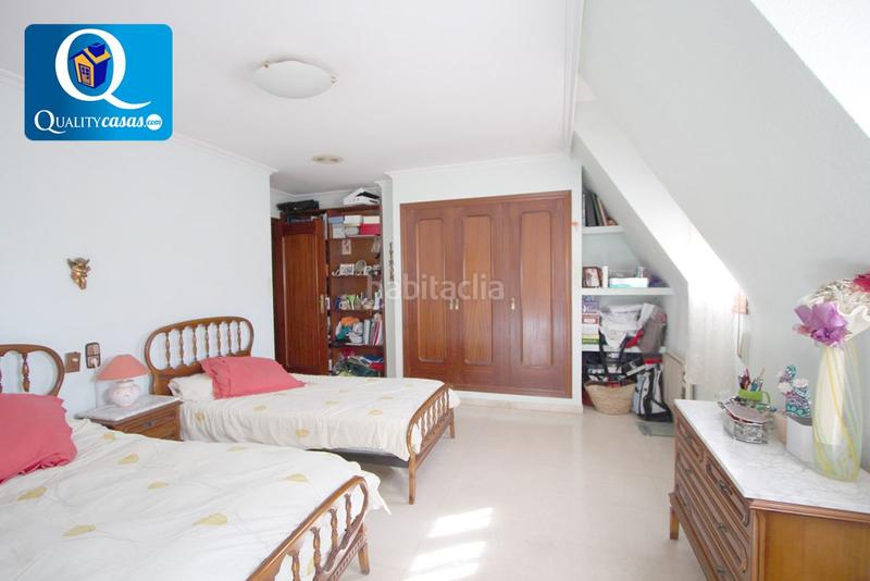 Foto 931be809-099a-40e9-aff7-6836ac188744. Xalet amb aparcament a Alzabares Elche / Elx