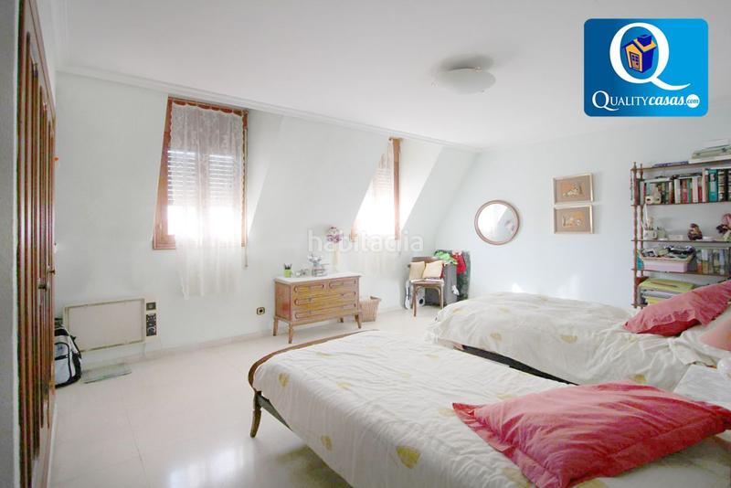 Foto ad2bb77e-d1ae-45a7-87a2-078ac9215ca2. Xalet amb aparcament a Alzabares Elche / Elx