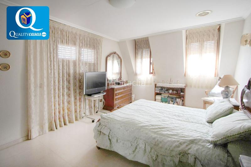 Foto b480443c-d881-48fb-bea6-7740a2bc4119. Xalet amb aparcament a Alzabares Elche / Elx