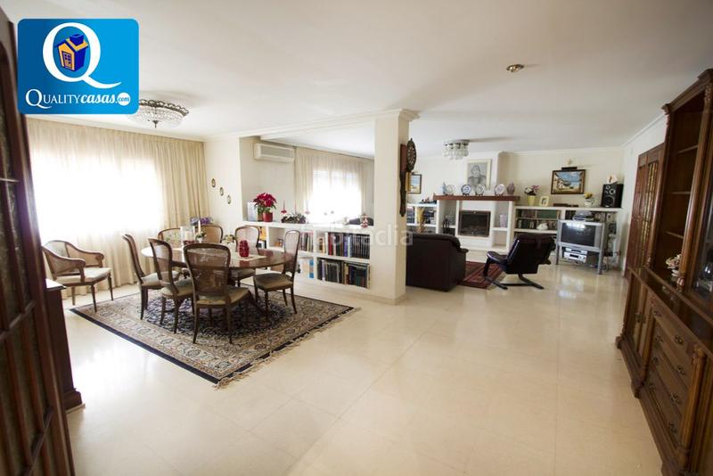 Foto cde00c64-30da-4b10-ade0-348f60ff2b8c. Xalet amb aparcament a Alzabares Elche / Elx