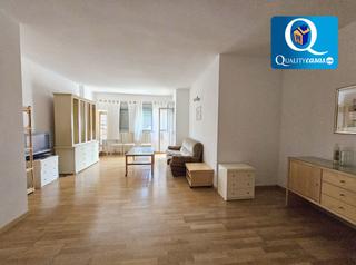 Pis a Campello Pueblo. Piso en venta en centro, 3 dormitorios.