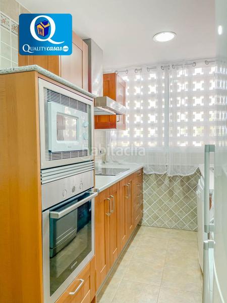 Foto 515f4893-ed3b-4523-badb-27fceb333a95. Apartament amb aparcament piscina a Playa Muchavista Campello (el)