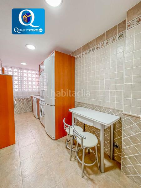 Foto 9c97995e-65ed-4dad-8739-5e6dd9d68ec5. Apartament amb aparcament piscina a Playa Muchavista Campello (el)