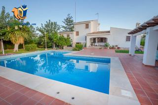Chalet à Centro. Villa en venta en sant joan dalacant, 5 dormitorios.