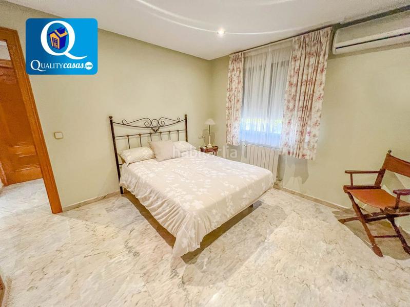 Foto 0a5ff6a2-50ac-4a1c-ad63-82c537550d65. Xalet amb calefacció aparcament a Almajada-Ravel Mutxamel