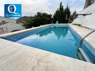 Chalet in Xixona. Chalet en venta en jijonaxixona, 4 dormitorios.