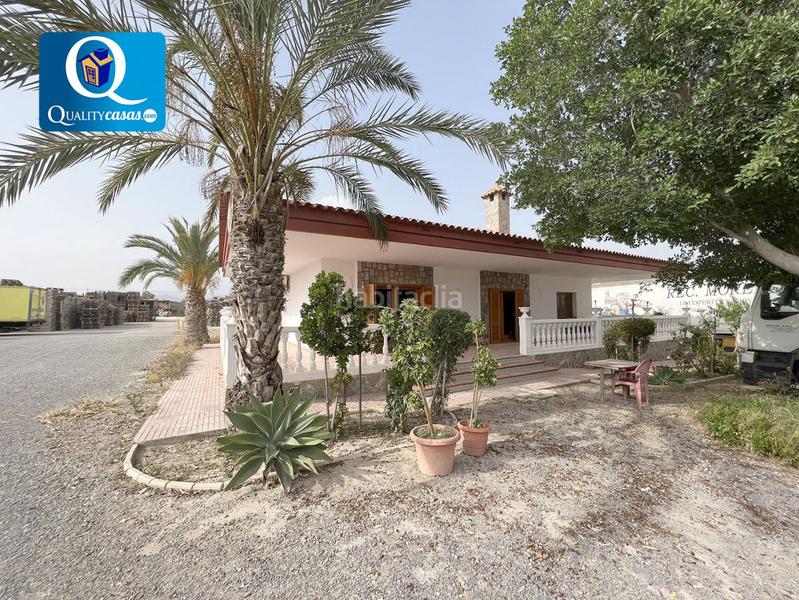 Foto 6d0fafc9-4d65-4ead-b986-60fb7e5bbe3d. Chalet con riscaldamento parcheggio in Montnegre Alicante