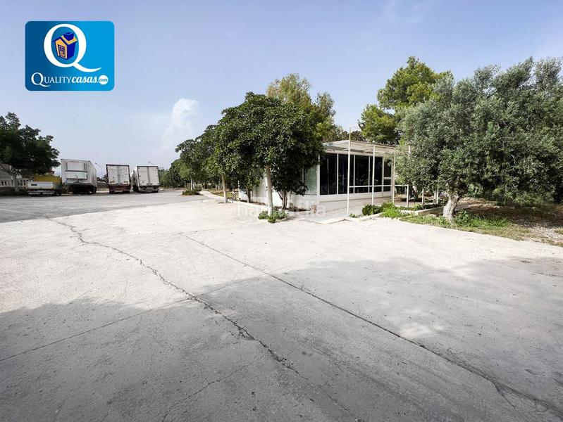 Foto b55a27ca-dfd3-4a09-b05d-9c0caba08d80. Chalet con riscaldamento parcheggio in Montnegre Alicante