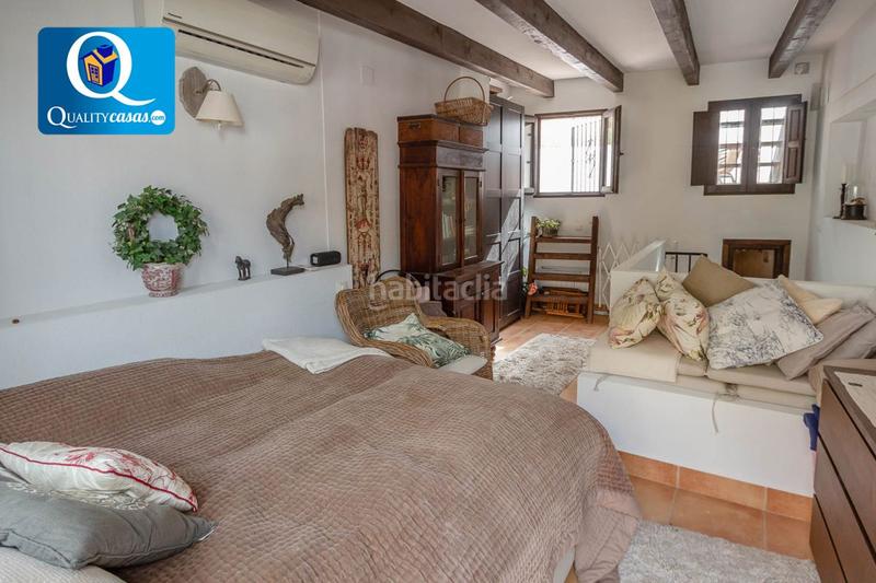 Foto f98ecc91-f1cf-4307-8d83-fd98bd2529c1. Duplex con riscaldamento in Casco Antiguo - Sta. Cruz - Ayuntamiento Alicante