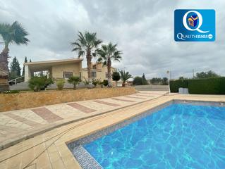 Xalet a Jubalcoi. Chalet en venta en elcheelx  altabix, 5 dormitorios.