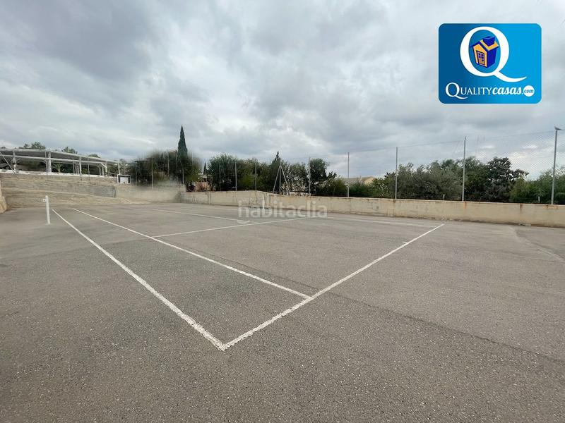 Foto 1d2326e1-e679-4943-ba5b-3c7383dc0f72. Chalet villa en venta en elcheelx altabix, 5 dormitorios. en Elche / Elx