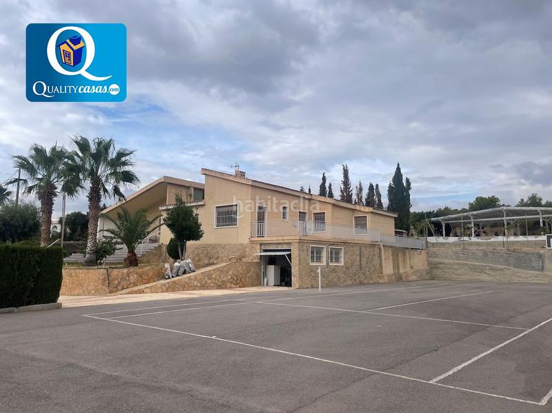 Foto 9f286cb7-6054-44df-99b1-d5b2b328e868. Chalet villa en venta en elcheelx altabix, 5 dormitorios. en Elche / Elx