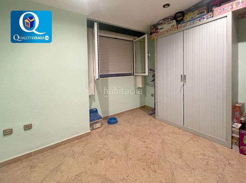 Foto 39b6d2ca-e41d-4fbc-99d5-b3337f94ed18. Piso  en venta en centro, 4 dormitorios. en Reina Victoria - Miguel Hernández Elche / Elx