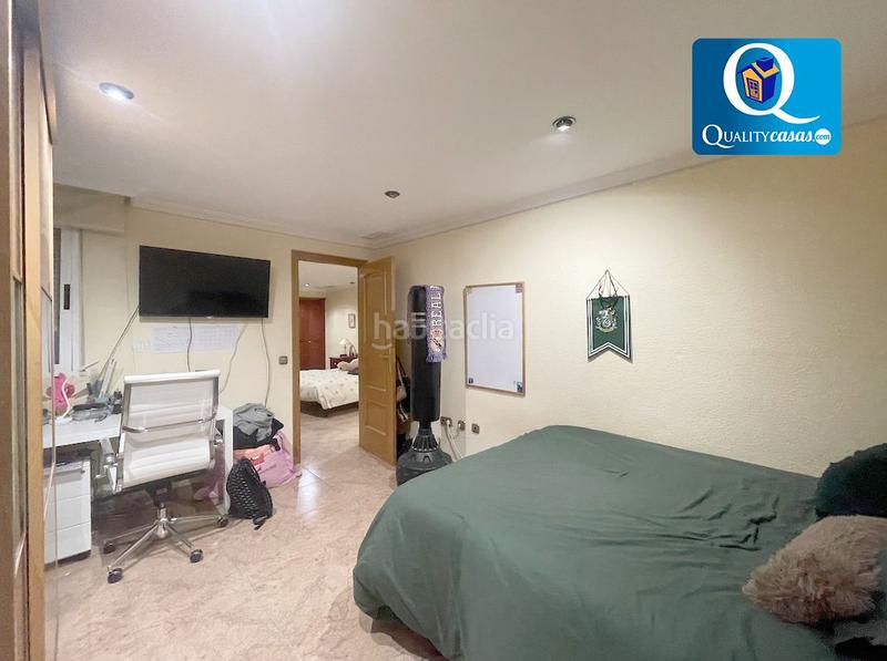 Foto 3a5d74a3-3afd-4f37-9a6e-3093a22bdf87. Piso  en venta en centro, 4 dormitorios. en Reina Victoria - Miguel Hernández Elche / Elx