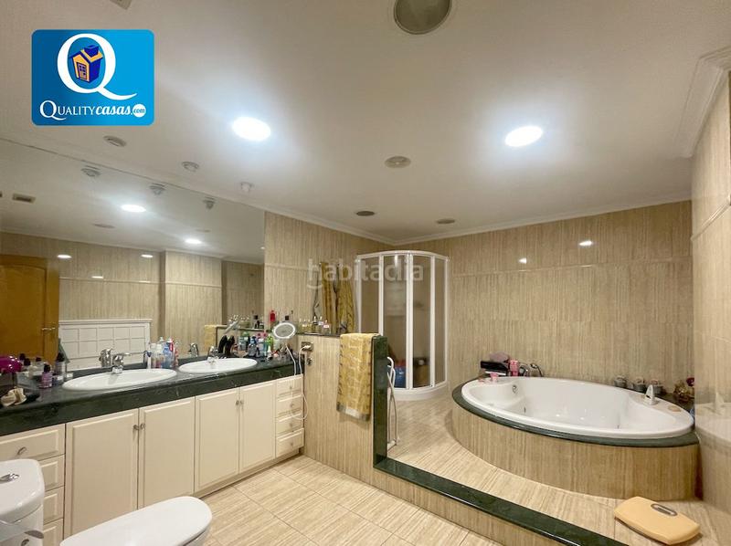 Foto 9eea5009-f868-4db7-b508-51b76304b867. Piso  en venta en centro, 4 dormitorios. en Reina Victoria - Miguel Hernández Elche / Elx