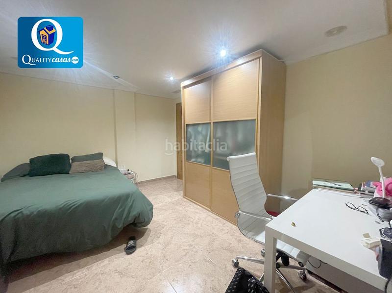 Foto b7c975da-2984-4c0f-8d00-b21f75df086a. Piso  en venta en centro, 4 dormitorios. en Reina Victoria - Miguel Hernández Elche / Elx