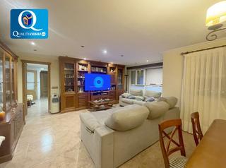 Pis a Reina Victoria - Miguel Hernández. Piso en venta en centro, 4 dormitorios.