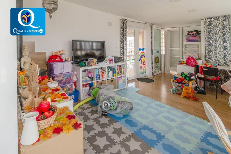Foto 100a6df5-544d-4b15-a51e-3586741a5923. Ático atico en venta en playa san juan, 4 dormitorios. en Alicante