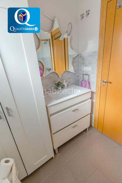 Foto 149f16e3-a654-43a9-b5a3-6b370f3fafb7. Ático atico en venta en playa san juan, 4 dormitorios. en Alicante