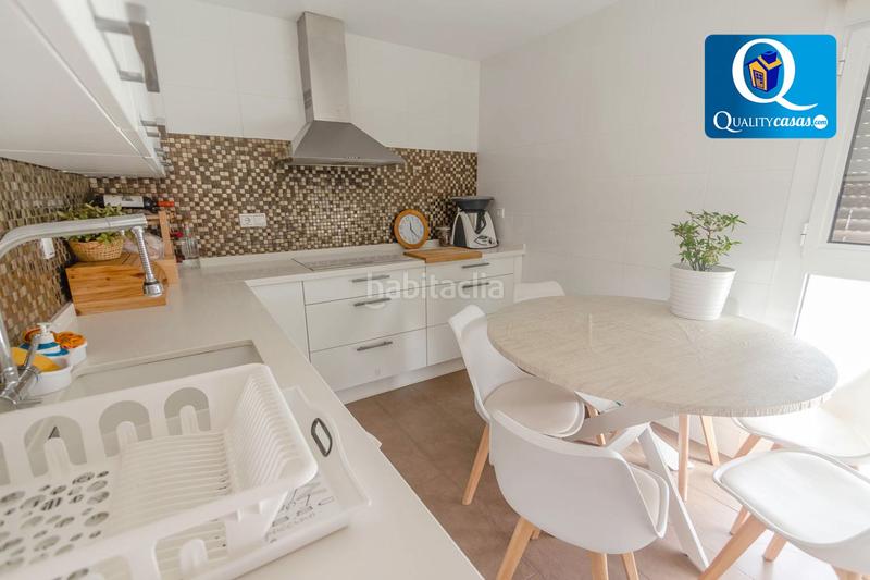 Foto 643a1024-ace0-42bd-a658-173d07a4213e. Ático atico en venta en playa san juan, 4 dormitorios. en Alicante