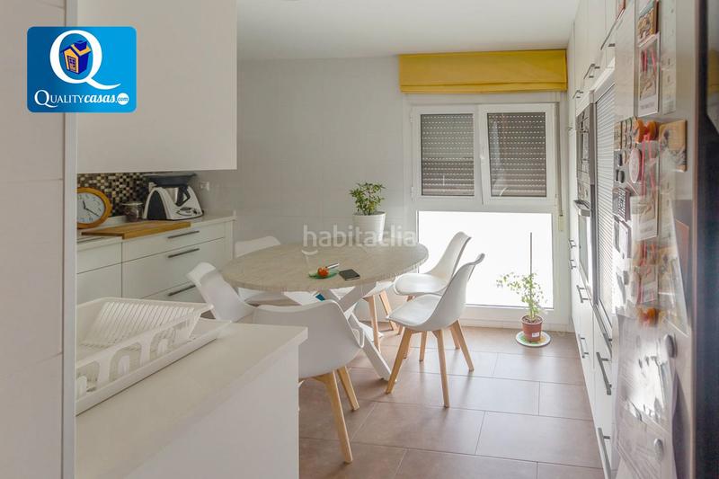 Foto fa4fbecf-7797-4f97-9d17-3a1ebdff4306. Ático atico en venta en playa san juan, 4 dormitorios. en Alicante