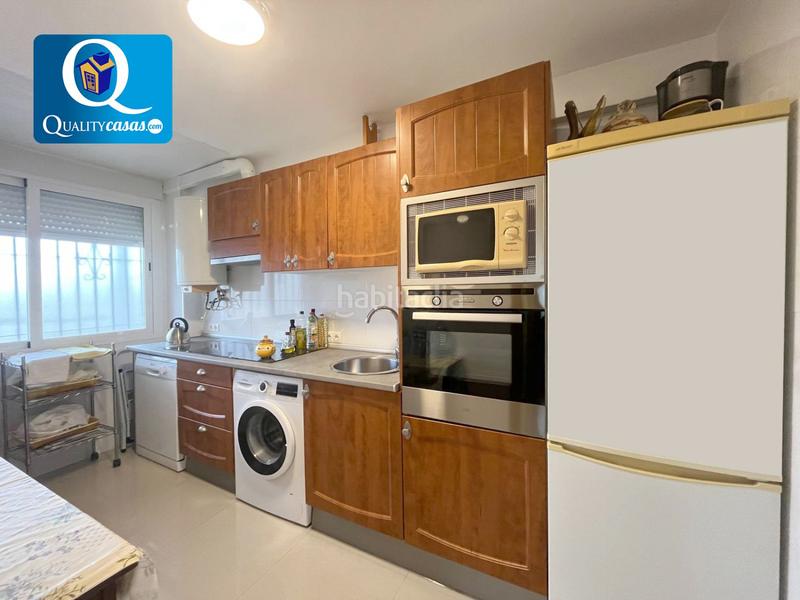 Foto e645ce6d-cee0-4d02-90f4-665fd122bc98. Piso  en venta en playa san juan, 3 dormitorios. en Alicante