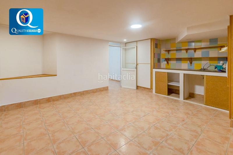 Foto 6d76f053-38d0-4814-a175-c6acfbec338e. Casa adossada amb calefacció aparcament a Salafranca-Lloixa San Juan de Alicante