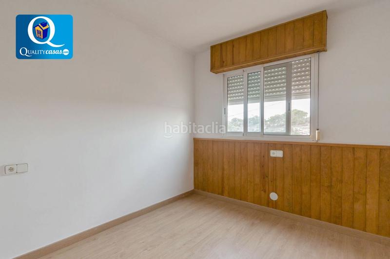 Foto 8068daea-bb23-4652-aa52-82f7f4f477f0. Casa adossada amb calefacció aparcament a Salafranca-Lloixa San Juan de Alicante