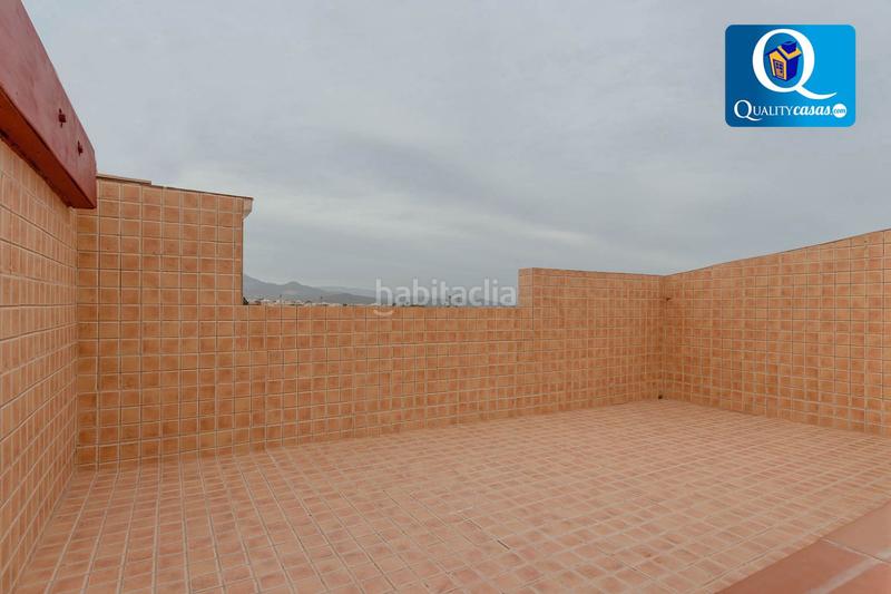 Foto 80b23f88-ba1c-4ec3-9fa2-be4046c6973a. Casa adossada amb calefacció aparcament a Salafranca-Lloixa San Juan de Alicante