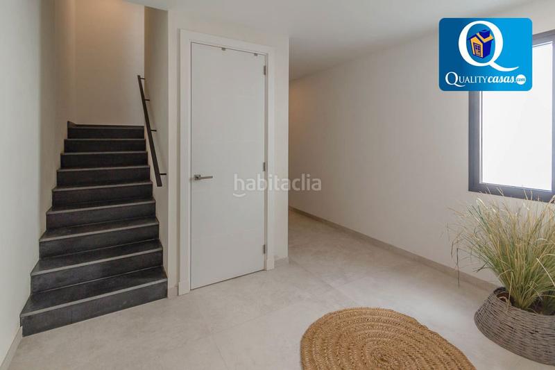 Foto b57563a5-f4bb-4a52-8ba7-88d3c8a95bd1. Chalet avec chauffage parking dans Golf Bahía Finestrat