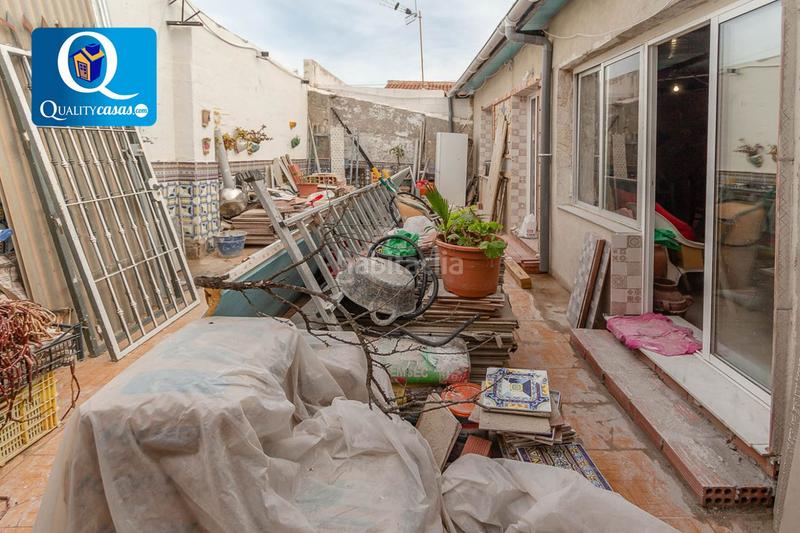 Foto 1e4c6193-770a-45bd-98b5-61487475f79b. Casa amb aparcament a Los Girasoles Sant Vicent del Raspeig