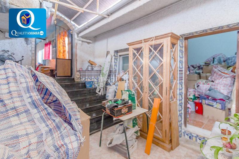 Foto 260800a1-2667-4ce1-a7c6-517e8f294e39. Casa amb aparcament a Los Girasoles Sant Vicent del Raspeig