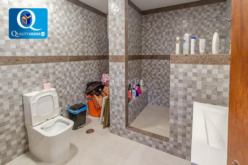 Foto 26273578-7580-4002-8490-40449f01a6e6. Casa amb aparcament a Los Girasoles Sant Vicent del Raspeig