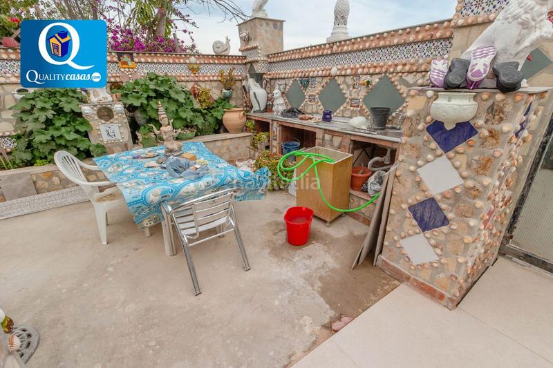 Foto cf3559cd-5d39-4c09-9763-7c44657a6606. Casa amb aparcament a Los Girasoles Sant Vicent del Raspeig