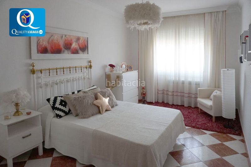 Foto 2e2b9c7e-a61d-48a7-bb0c-fddb3ab7e94b. Casa amb calefacció aparcament a Cortes de Baza