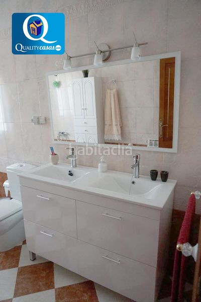 Foto 3d655459-00b4-490d-bd4d-59a50560abac. Casa amb calefacció aparcament a Cortes de Baza