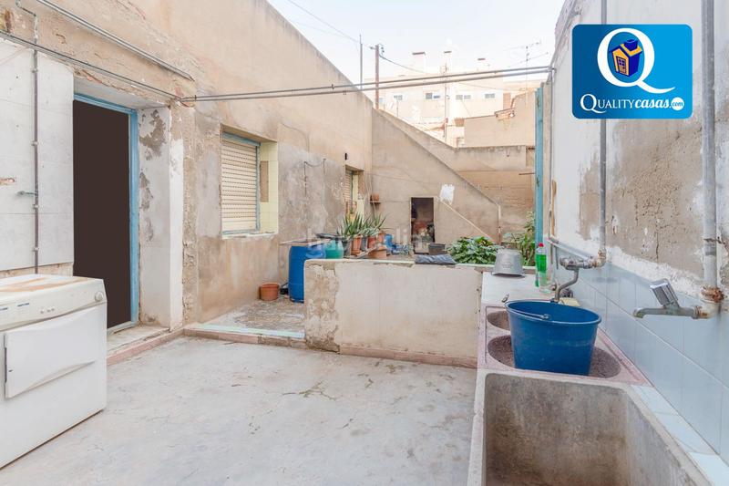 Foto e04a6c55-8d75-40bb-9425-1ff8b800fb98. Casa con parcheggio in El Altet Elche / Elx