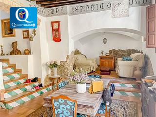 Xalet a Biar. Chalet en venta en biar, 4 dormitorios.