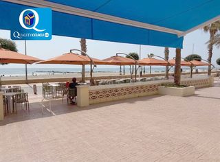Locale commerciale in Campello Playa. Local en venta en playa  campelloplaya, 1 dormitorio.