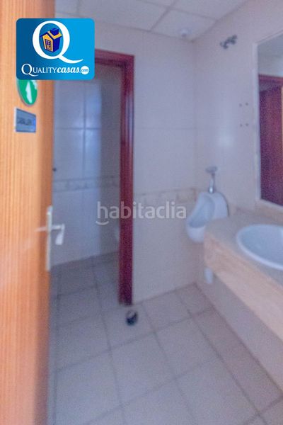 Foto 766c827d-9017-4e34-8811-2a7c9b7d30c4. Local comercial a Campello Playa Campello (el)