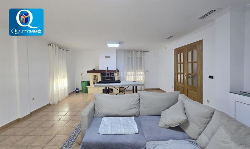 Foto 0e2fb32d-edcf-4943-bb21-3093af66dd47. Chalet avec parking dans Crevillente