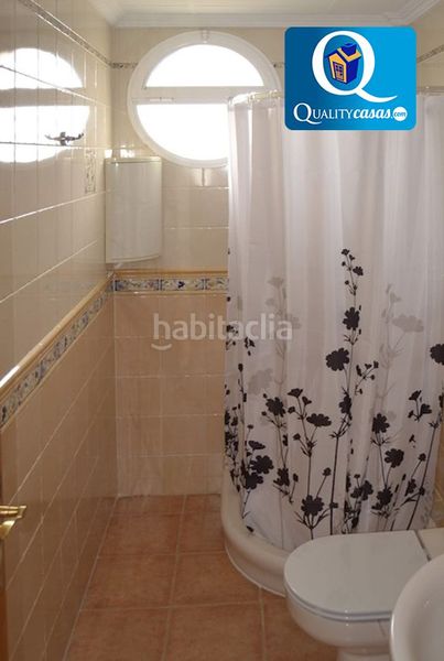 Foto 17dacf94-eac6-403b-a1c0-4e88f5ee7a33. Chalet avec parking dans Crevillente